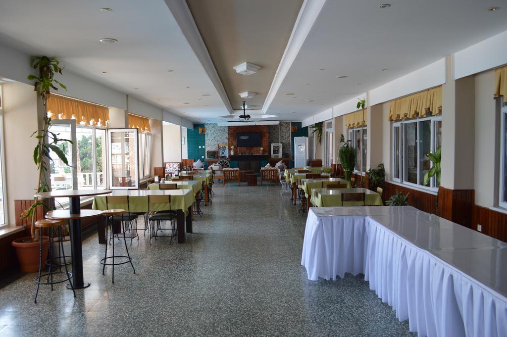 Lades Hotel Silifke Exterior foto